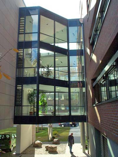 Bürogebäude