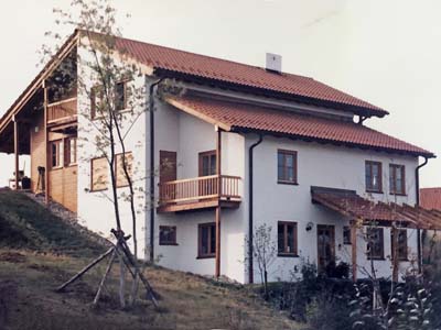 Ein-/Mehrfamilienhaus